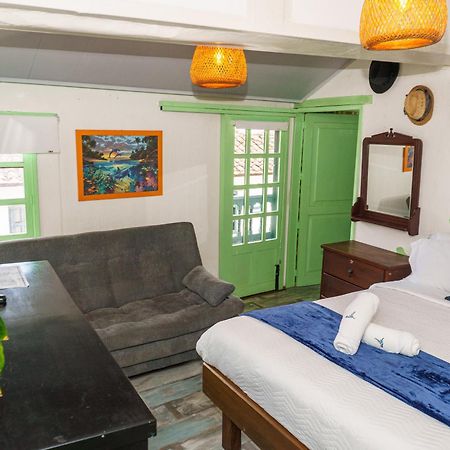 Apartamentos Y Habitaciones Le Colibri - บียาเดเลย์บา ภายนอก รูปภาพ
