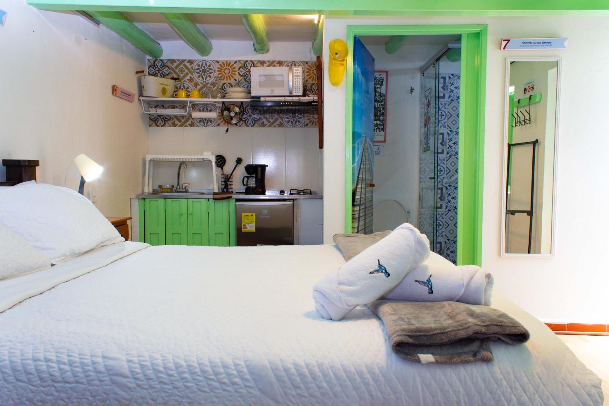 Apartamentos Y Habitaciones Le Colibri - บียาเดเลย์บา ภายนอก รูปภาพ