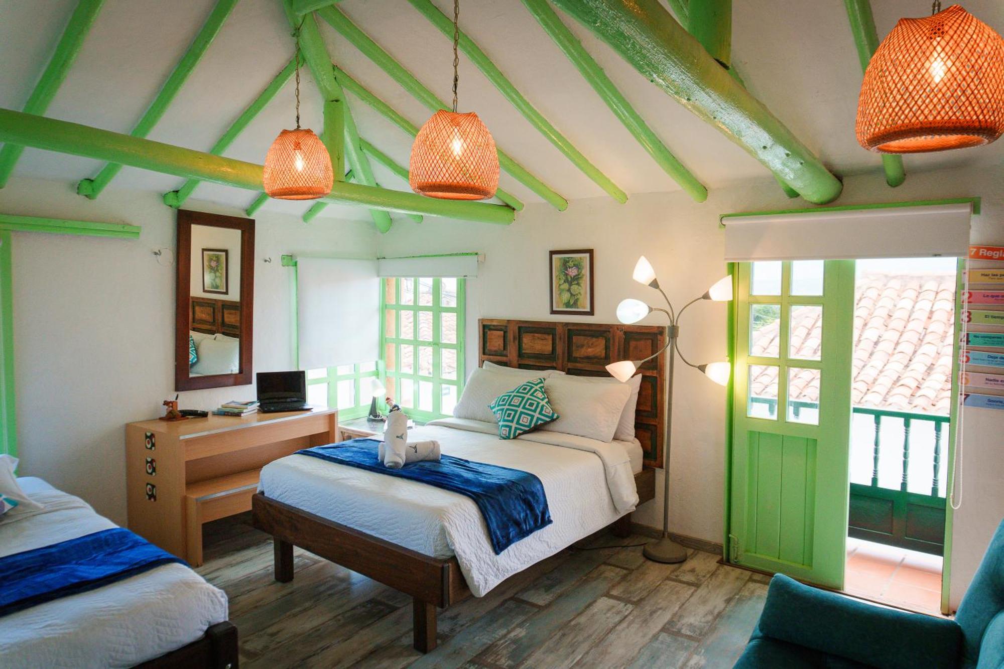 Apartamentos Y Habitaciones Le Colibri - บียาเดเลย์บา ภายนอก รูปภาพ
