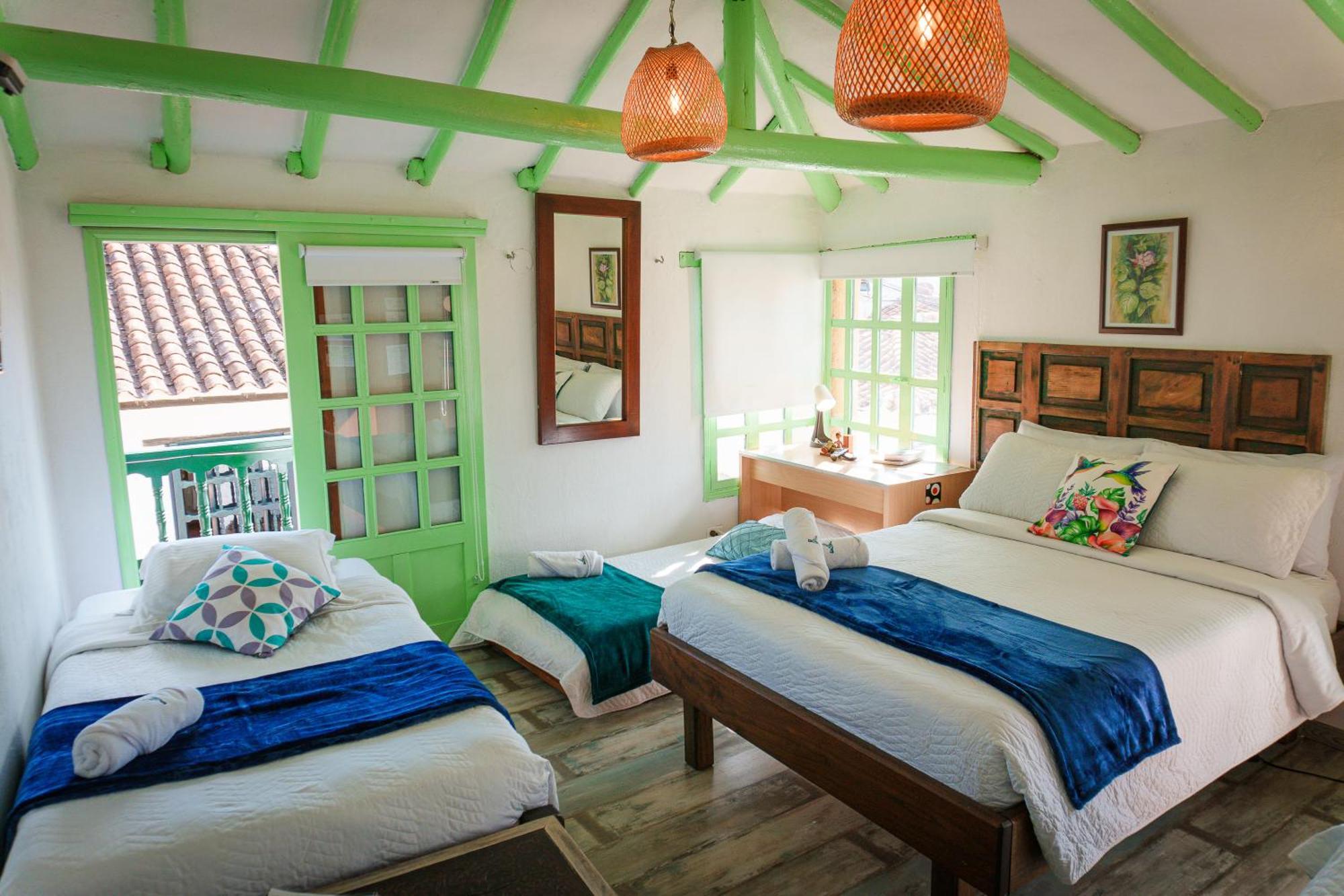 Apartamentos Y Habitaciones Le Colibri - บียาเดเลย์บา ภายนอก รูปภาพ