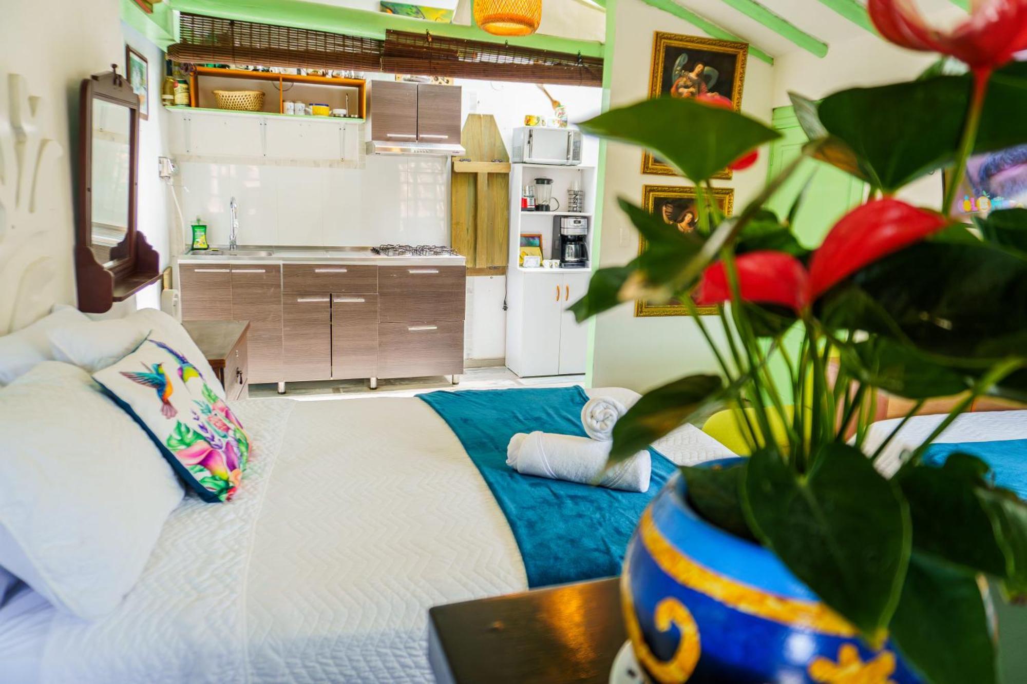Apartamentos Y Habitaciones Le Colibri - บียาเดเลย์บา ภายนอก รูปภาพ