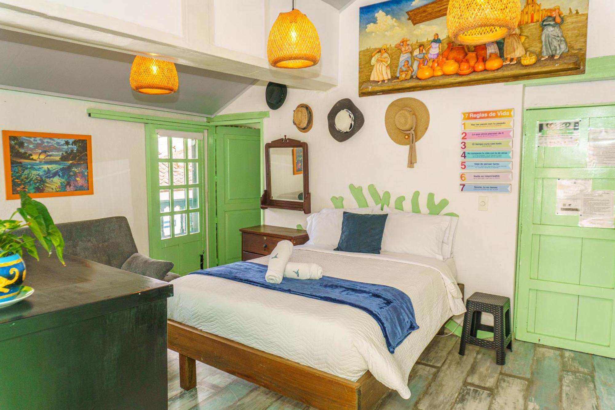 Apartamentos Y Habitaciones Le Colibri - บียาเดเลย์บา ภายนอก รูปภาพ