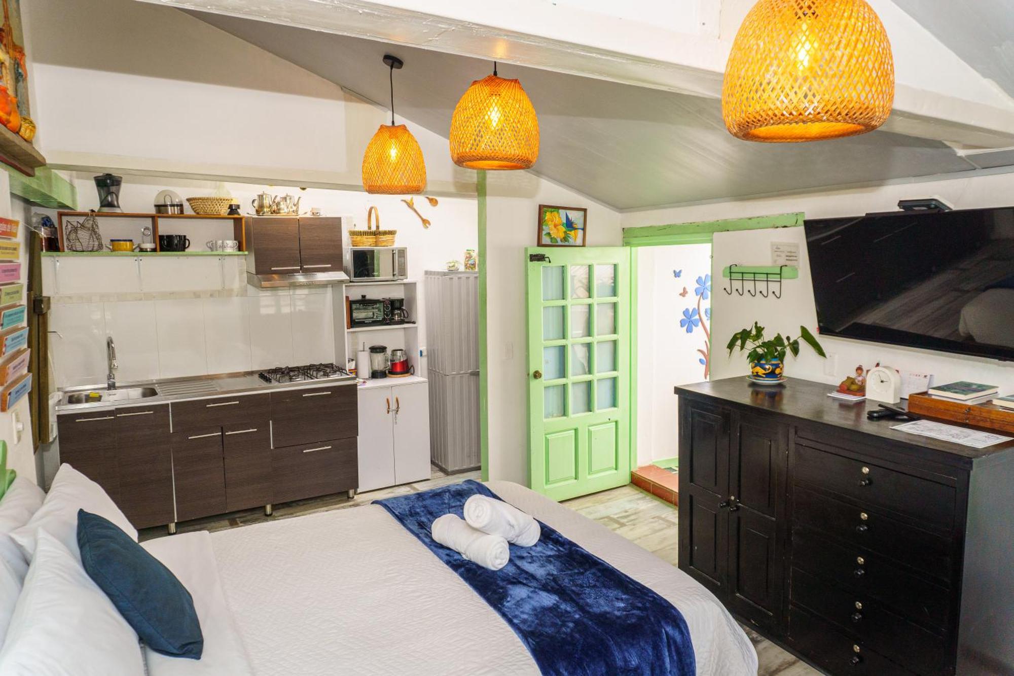 Apartamentos Y Habitaciones Le Colibri - บียาเดเลย์บา ภายนอก รูปภาพ