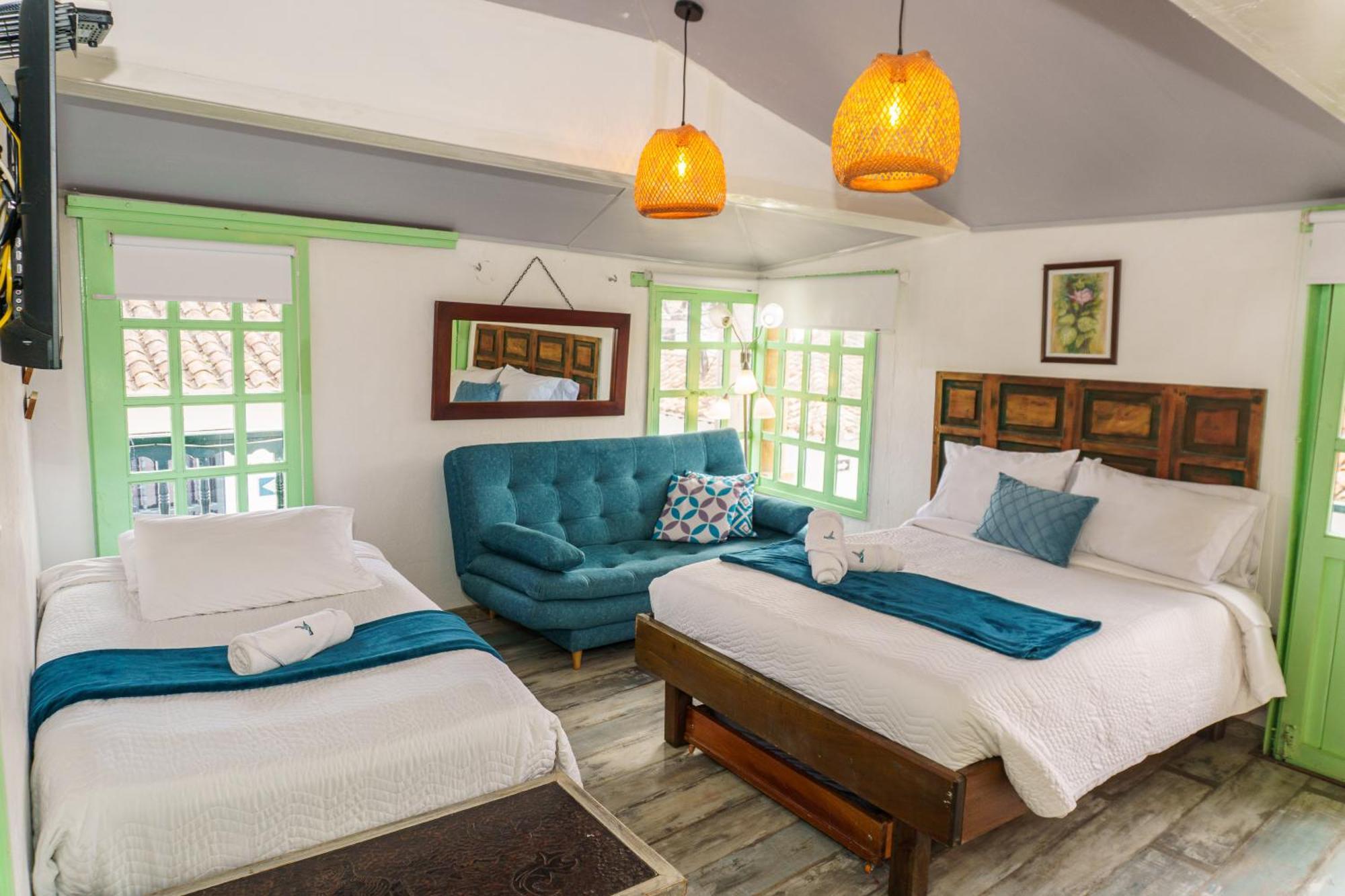 Apartamentos Y Habitaciones Le Colibri - บียาเดเลย์บา ภายนอก รูปภาพ